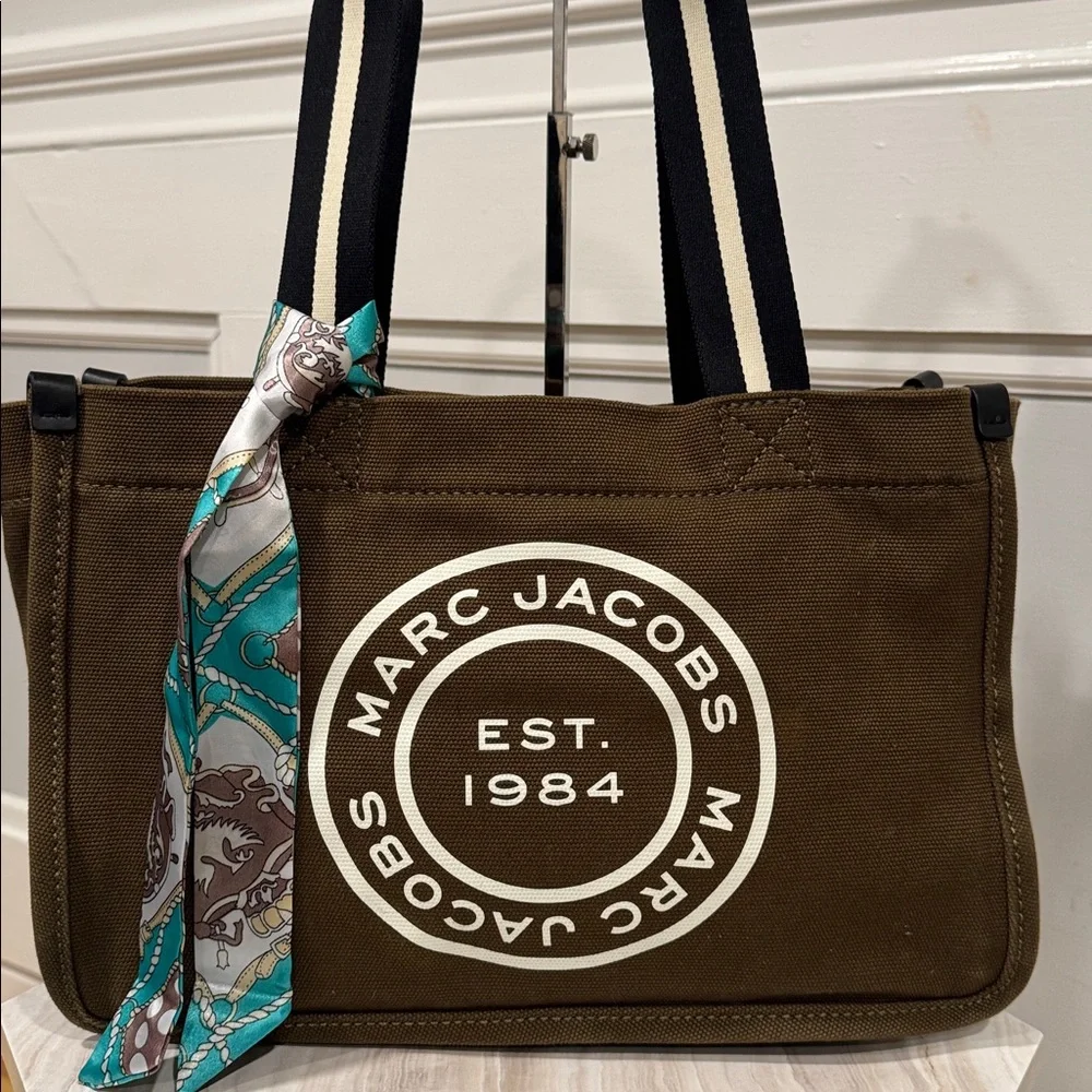 Marc Jacobs Bag Signet Canvas Olive Green Logo Tote - Picture 4 of 17